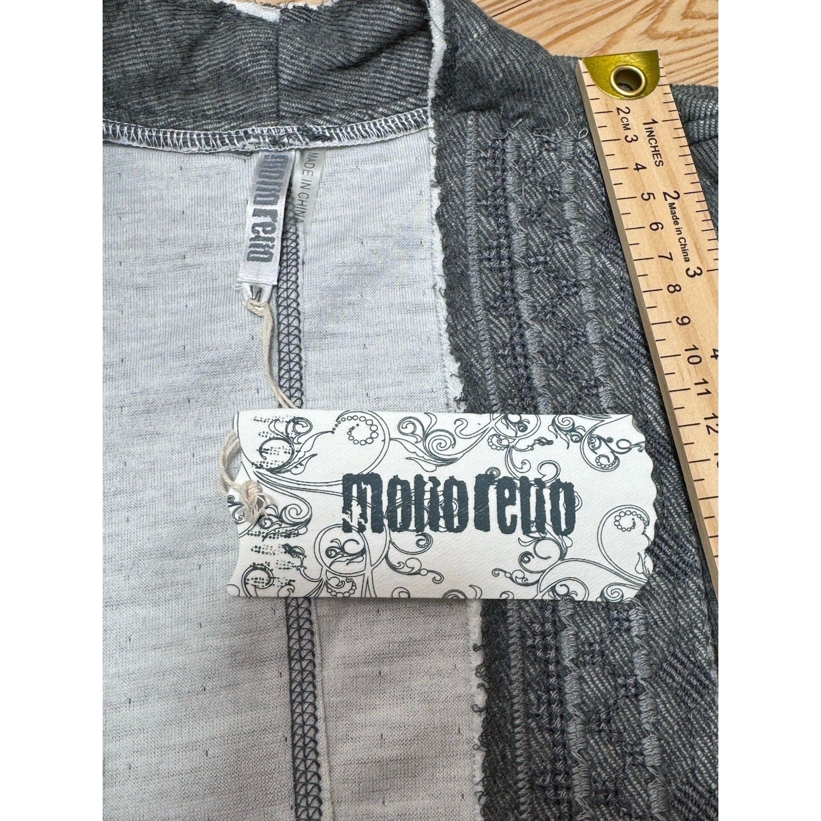 Monoreno Womens Cardigan Sweatshirt Open Front Embroidered Medium Gray NWT