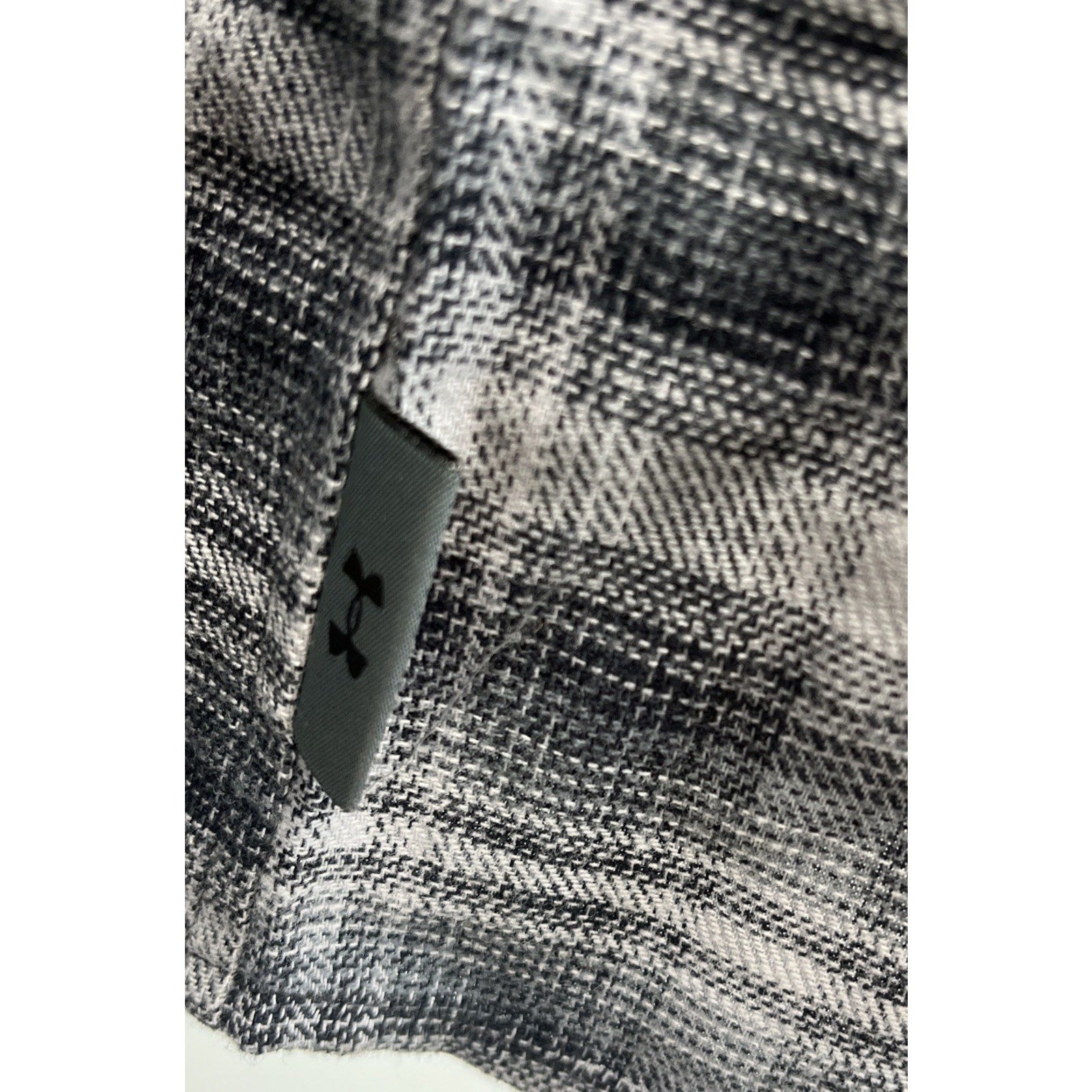 NEW Under Armour Tradesman Flex Flannel Long Sleeve Button Shirt Gray Mens Sz L