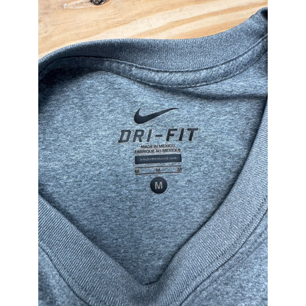 Nike Dri-Fit Athletic Cut Gray Crew Neck T-shirt Men’s Size Medium