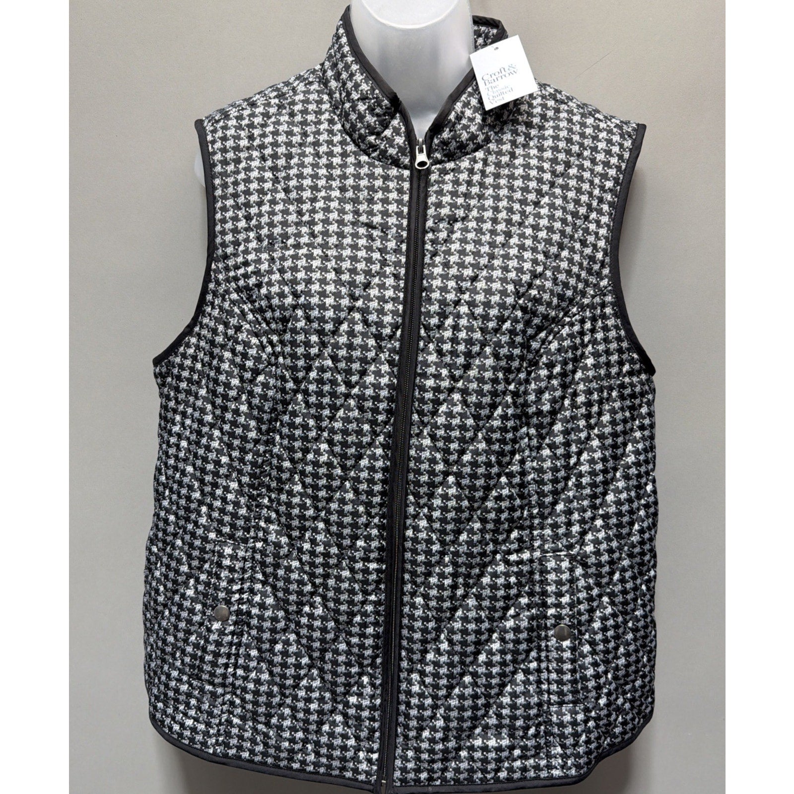 NWT WOMEN'S CROFT & BARROW BLACK & WHITE Classic Quilted Puffer VEST SIZE XL