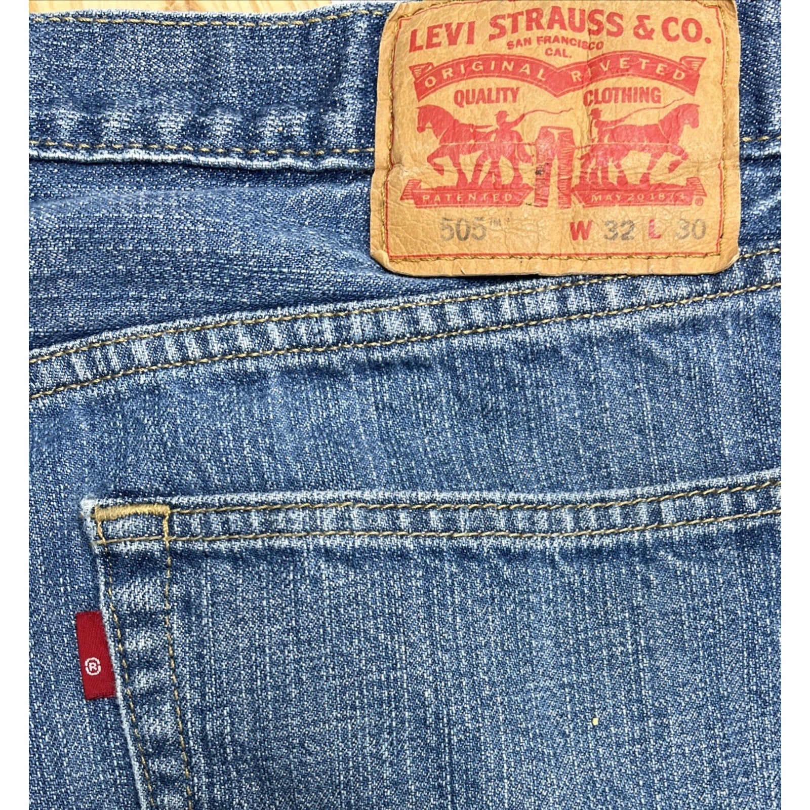 Levi’s 505 Regular Fit Jeans Men’s 32x30 Straight Leg Workwear