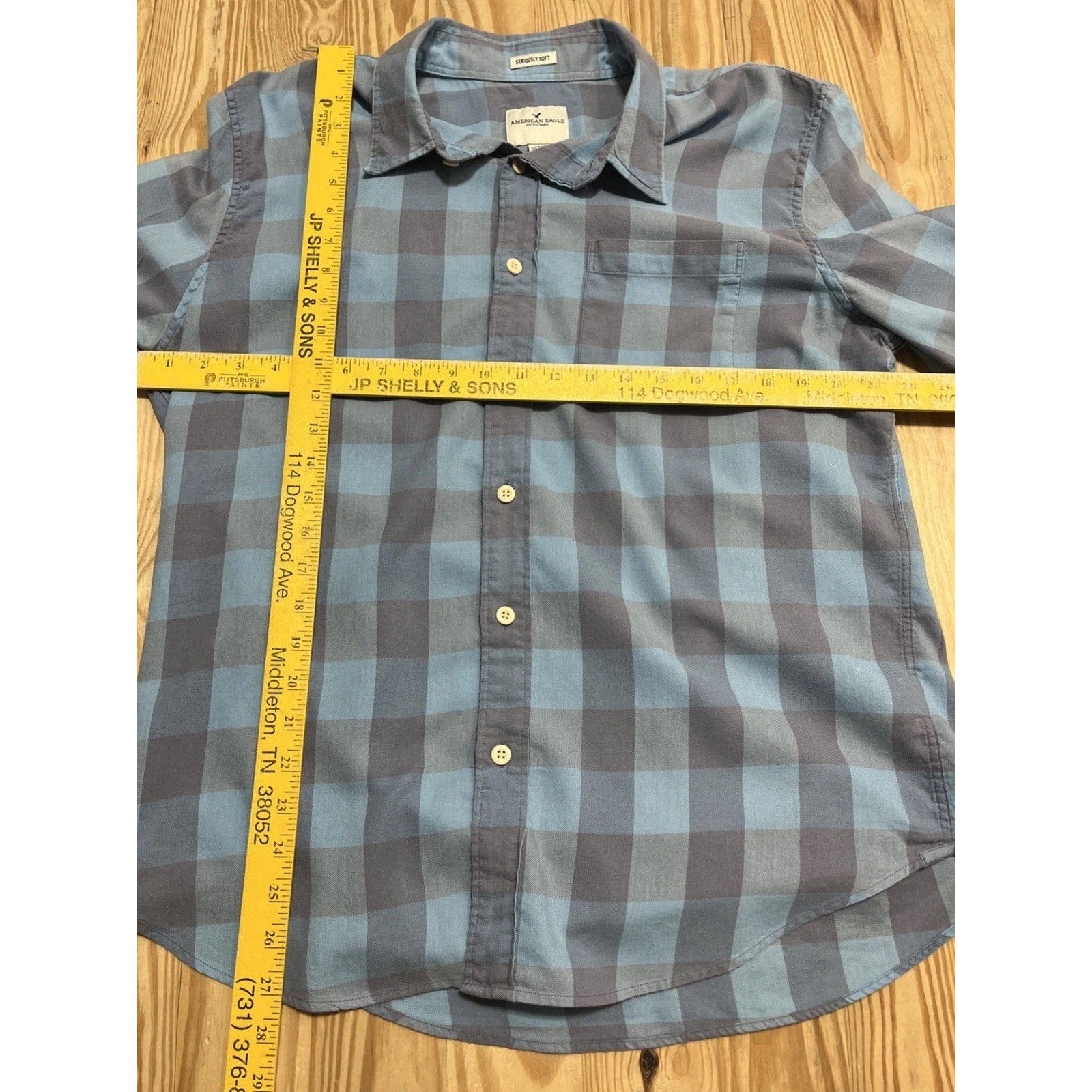 AEO American Eagle Outfitters Shirt Mens Tag Size L Seriously Soft Plaid