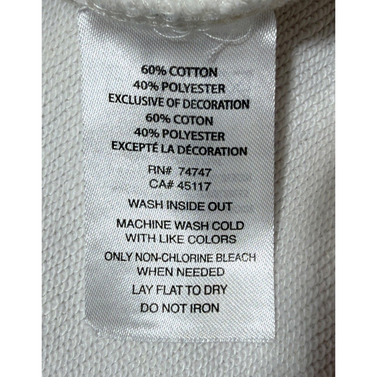 Lake Weekend Sweatshirt Women’s Large White Graphic Crewneck Cozy Casual Natural