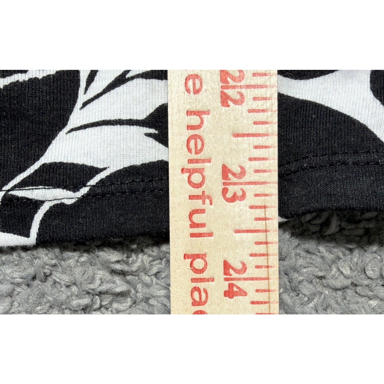 Rafaella Ladies Sleeveless Polo Size XS Pressed Palms Black NWT