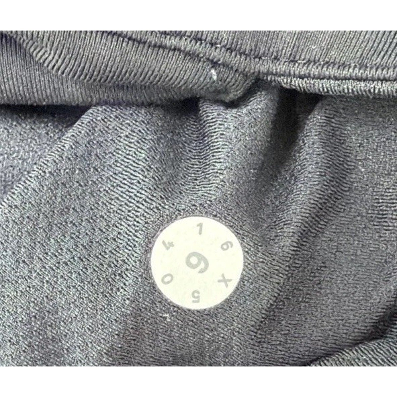 Lululemon Invigorate Legging Black Size 6, 25” Inseam, EUC