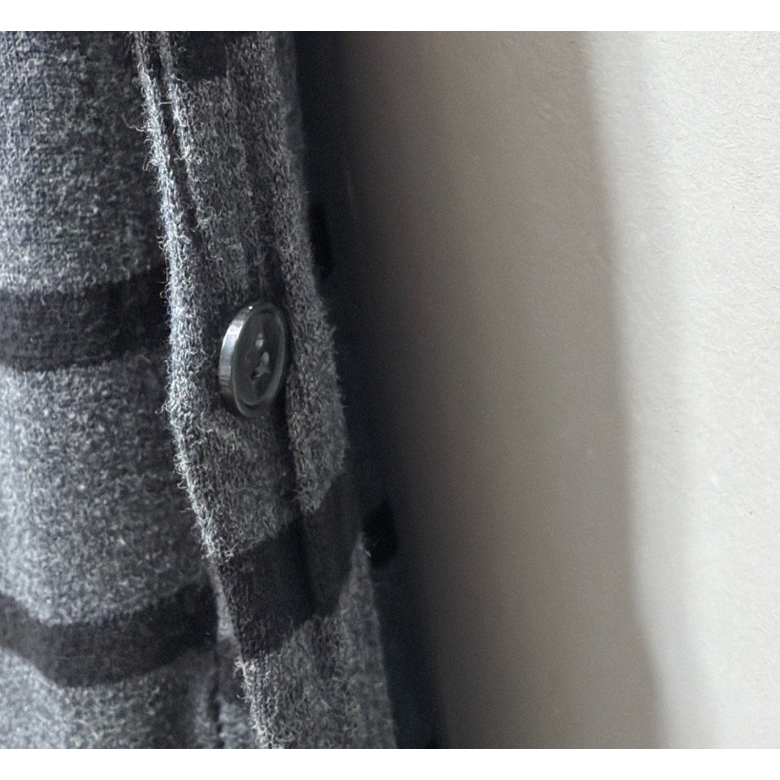 EXPRESS Gray Striped Roll Tab Sleeve Sweater Cardigan Size XS
