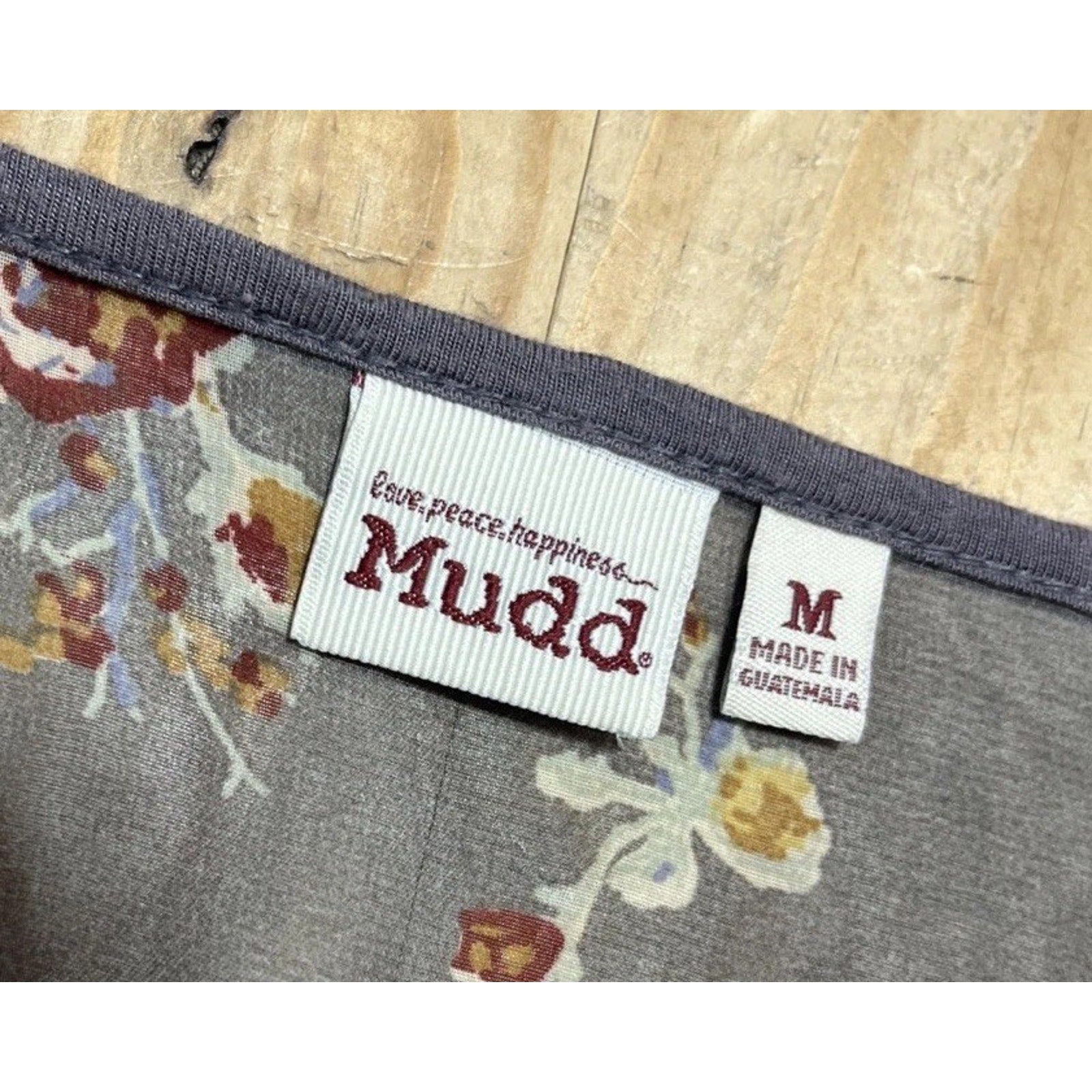 Mudd Top Womens Size M Gray Floral Striped Long Sleeve Boho Grunge Peasant