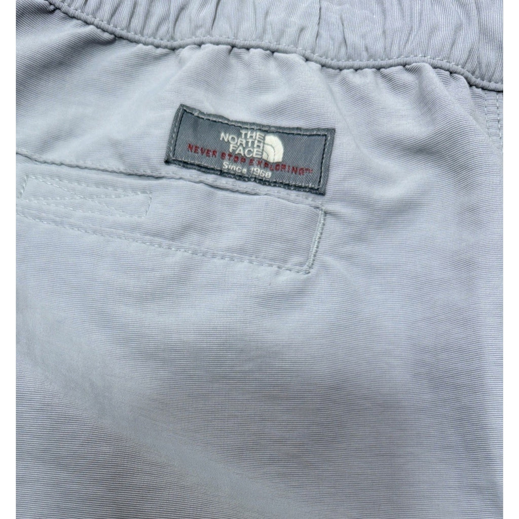 The North Face Womens Grey Cargo Outdoor Button Shorts! Size Large