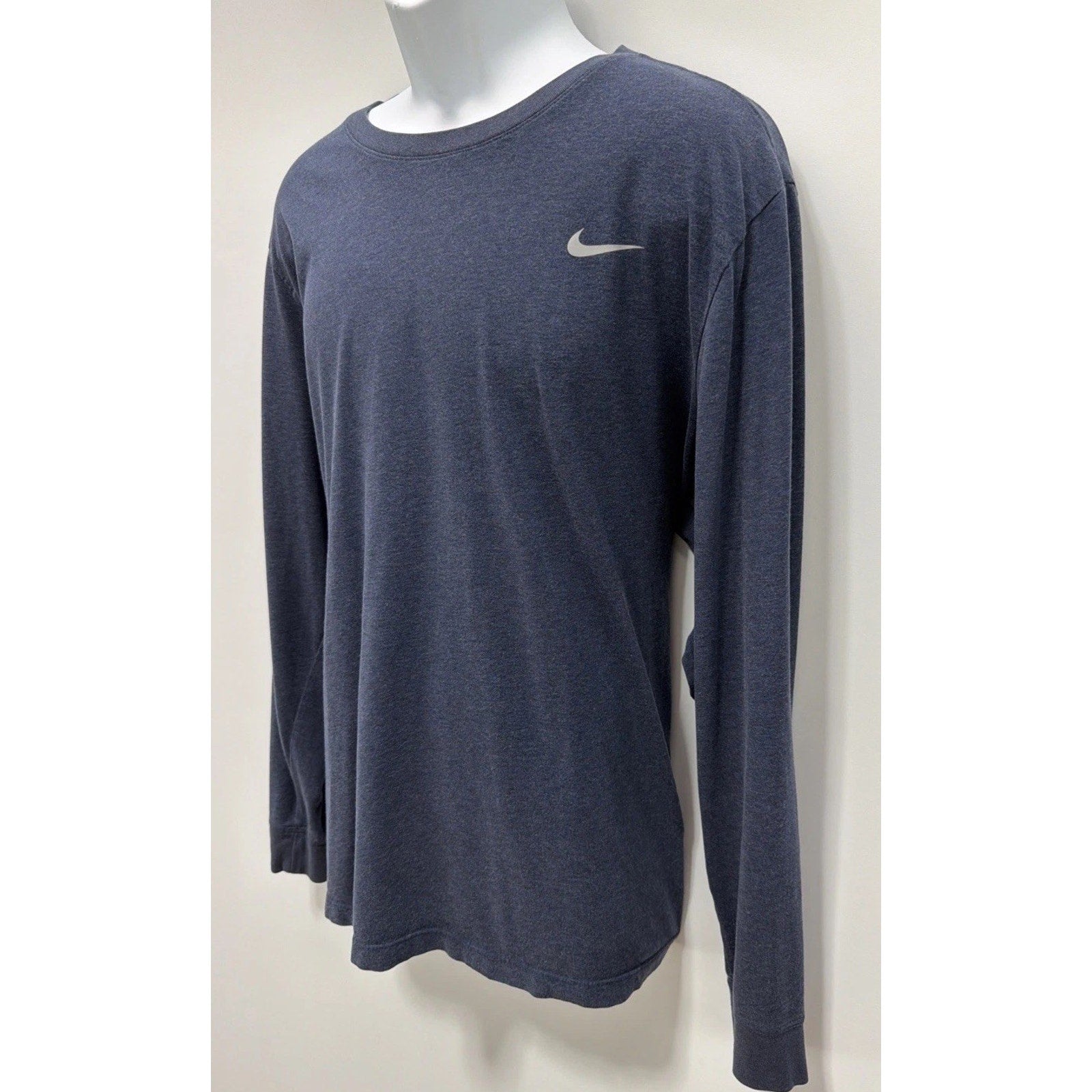 NIKE TEE dri fit Men’s long sleeve pull over athletic shirt navy blue XXL