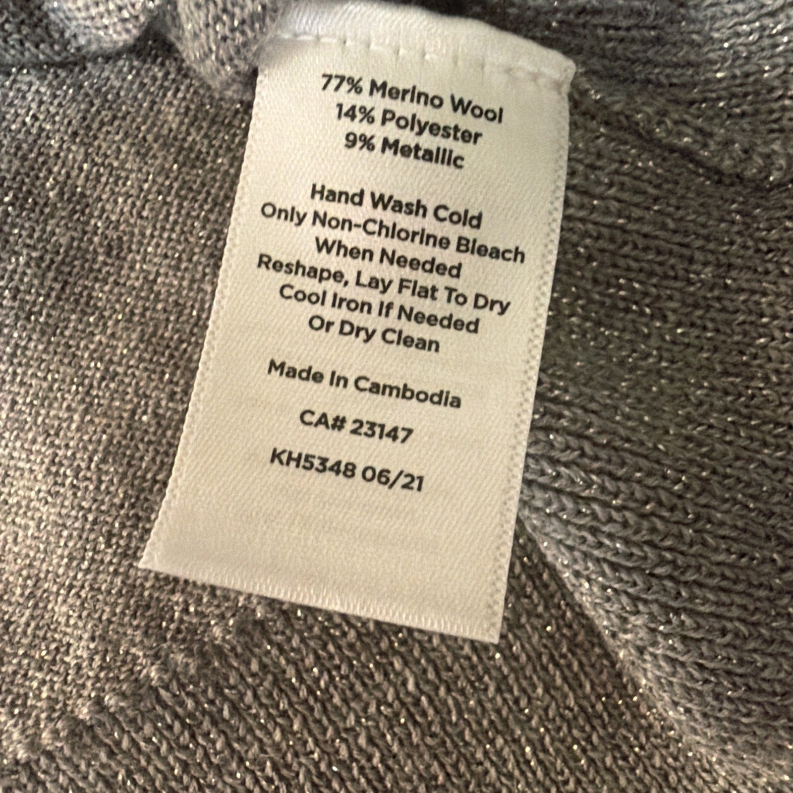 Talbots XL Sweater Gray Shimmer Silver Merino Wool Pearl Button Cuff New W Tags