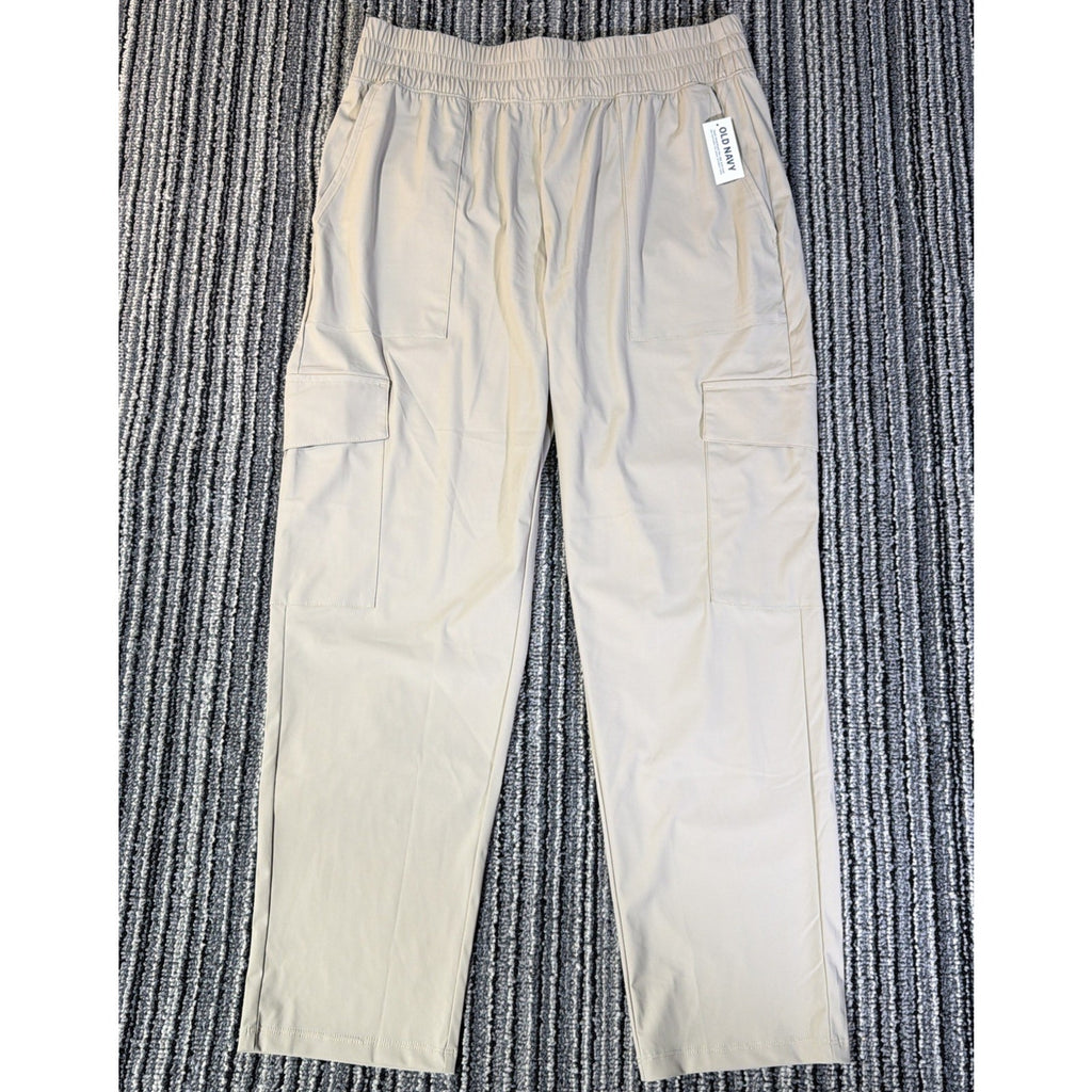 Old Navy High Rise Cargo Sleektech Pants Women’s M Beige GoDry 4 Way Stretch NWT