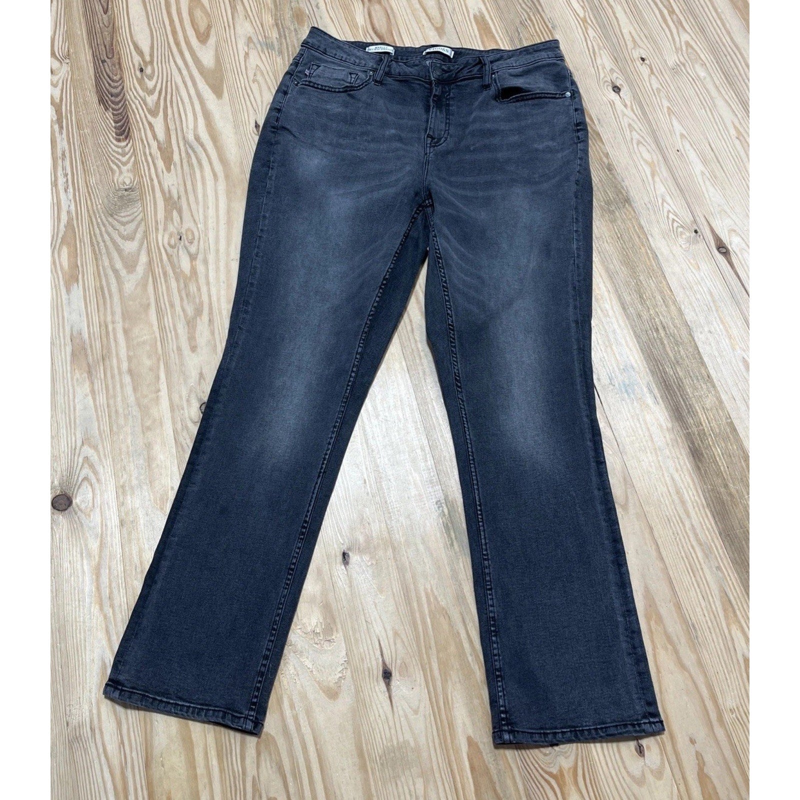 Vigoss Marley Straight mid rise denim Jean women’s size 16 33x28