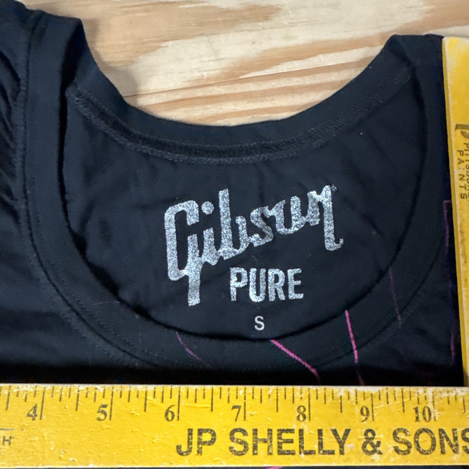 Gibson Pure T-Shirt Black Hot Pink Junior Size Small New Without Tags Vintage