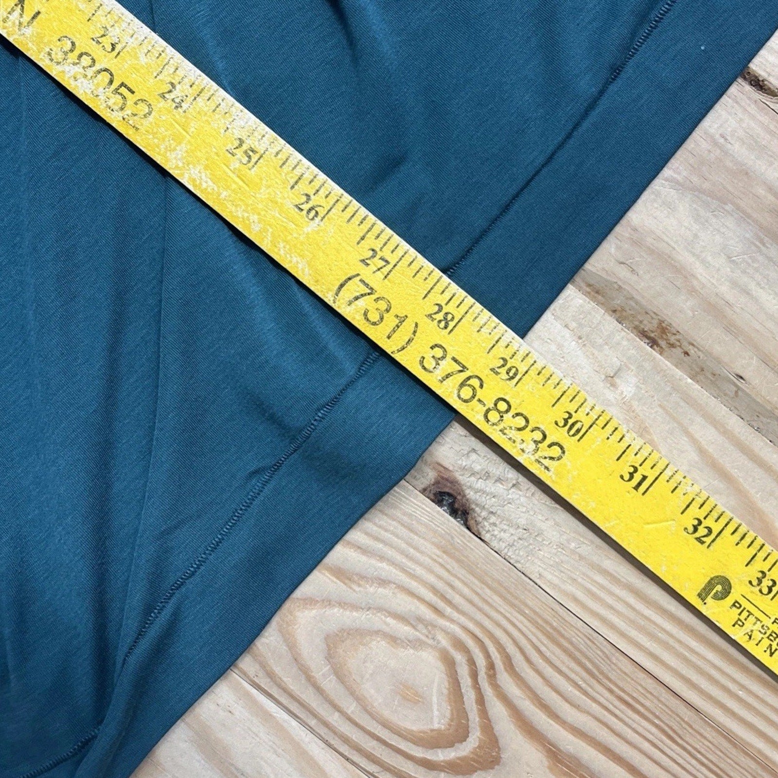 Old Navy Active T-Shirt Men's XL Green Short Sleeve 4 Way Stretch Dry Fit