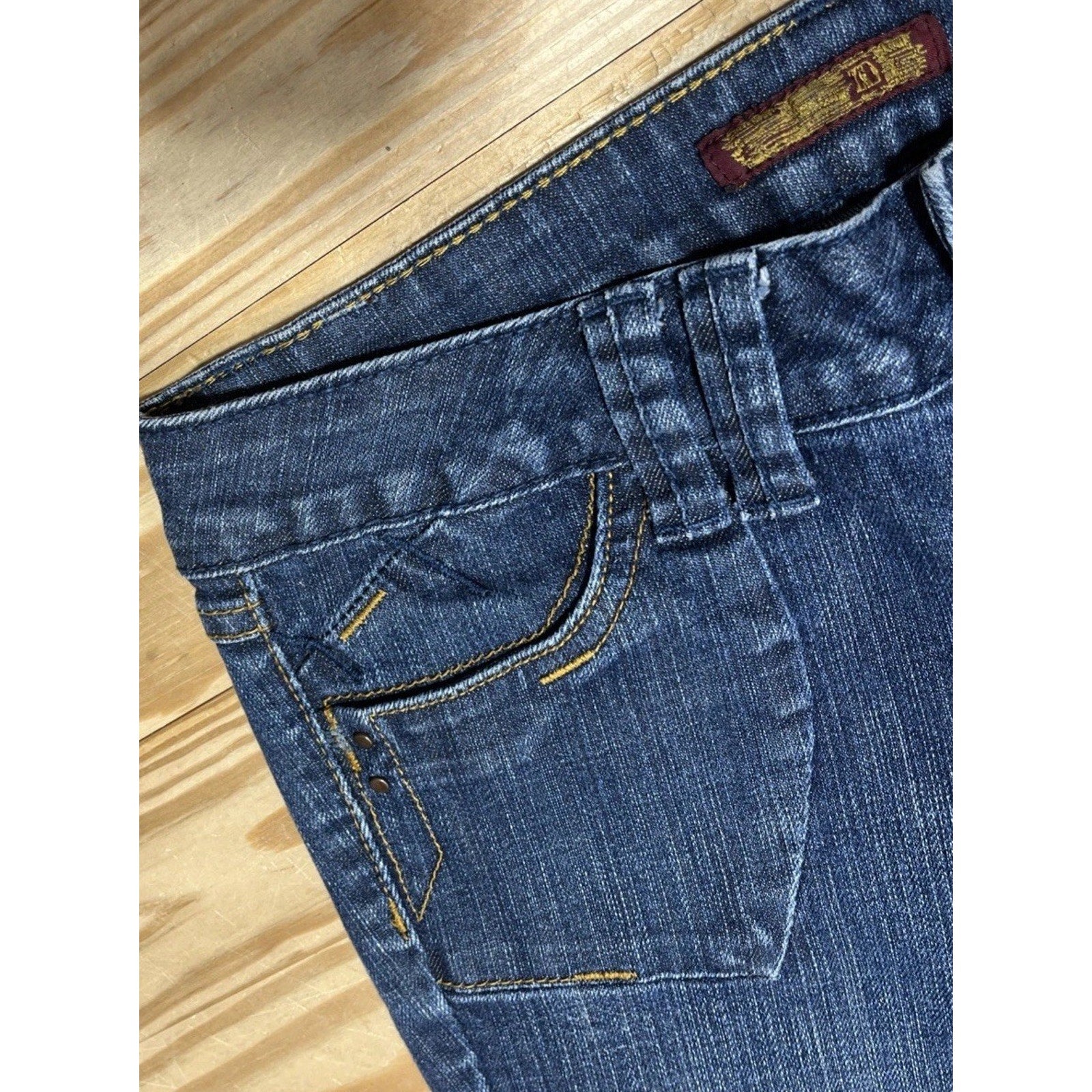 Zd Premium Jeans Skinny Leg Size 5 Medium Wash Juniors Womens