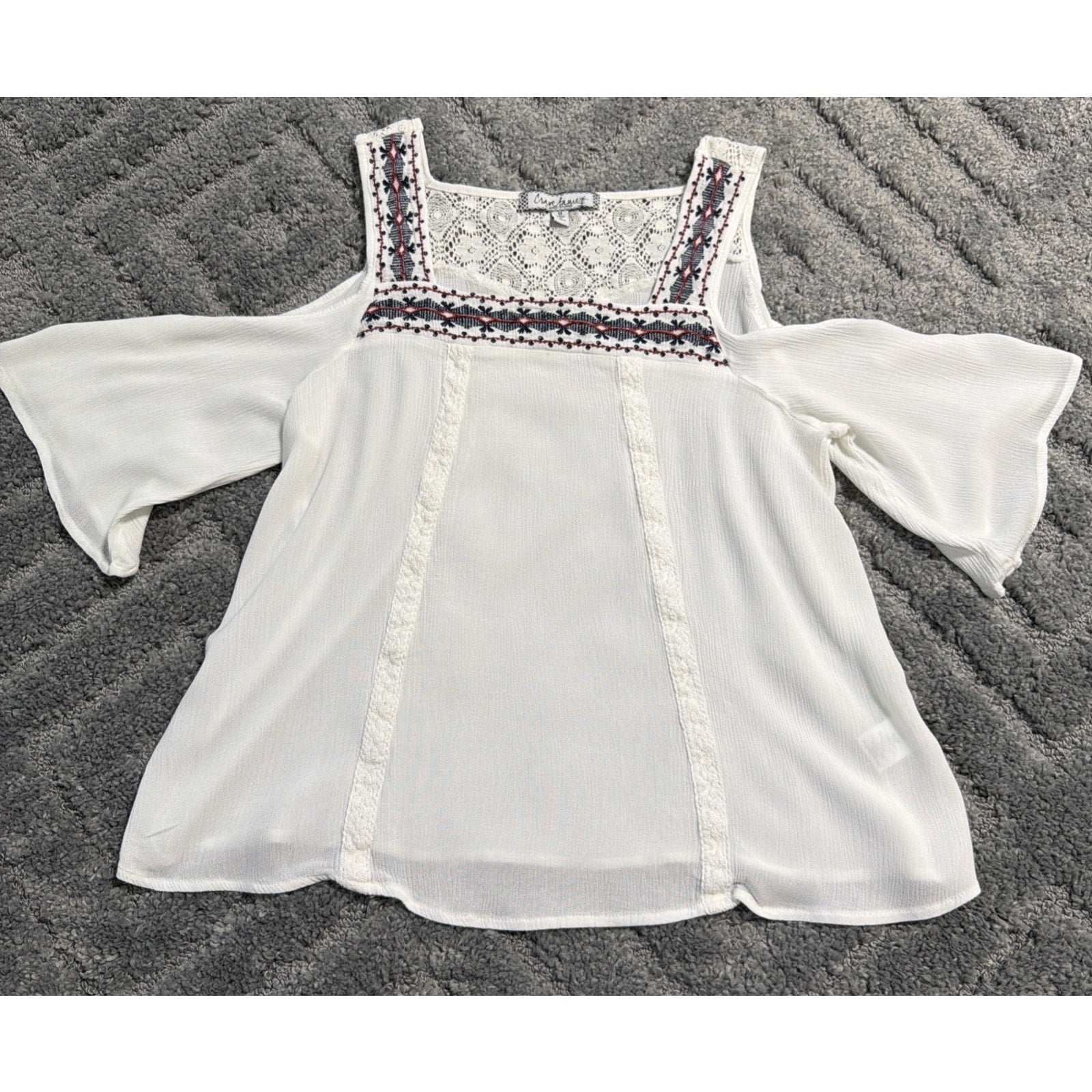 Crave Fame White Off the Shoulder Top M Bell Sleeve Lace Back Embroidered Trim