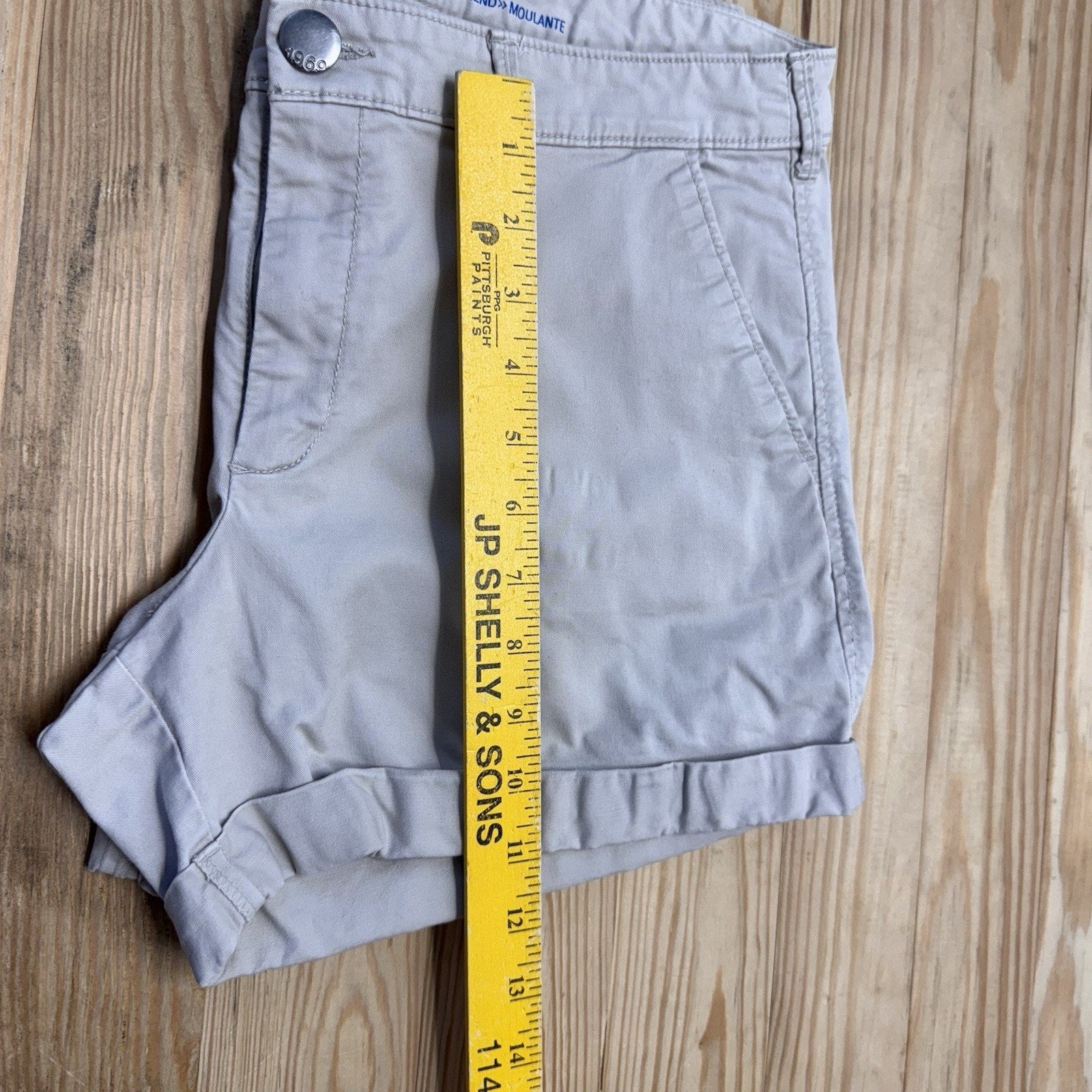 Khakis By Gap Skinny Boyfriend Shorts Womens Size 10 Beige Tan Khaki