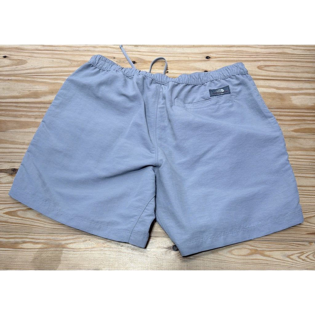 The North Face Womens Grey Cargo Outdoor Button Shorts! Size Large