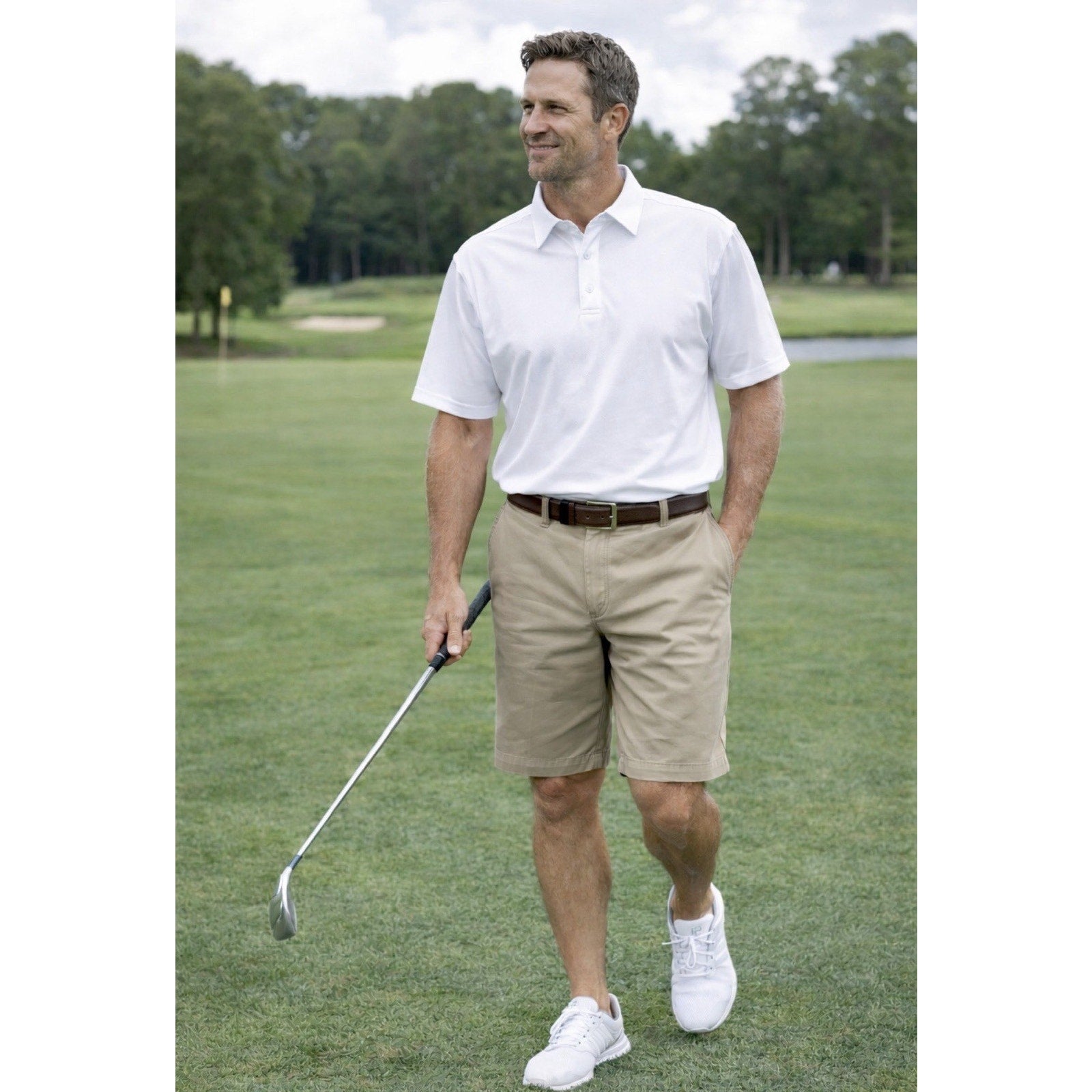 Magellan Outdoors Shorts Men 42W Khaki Flat Front Chino NWT Outdoor Casual Golf