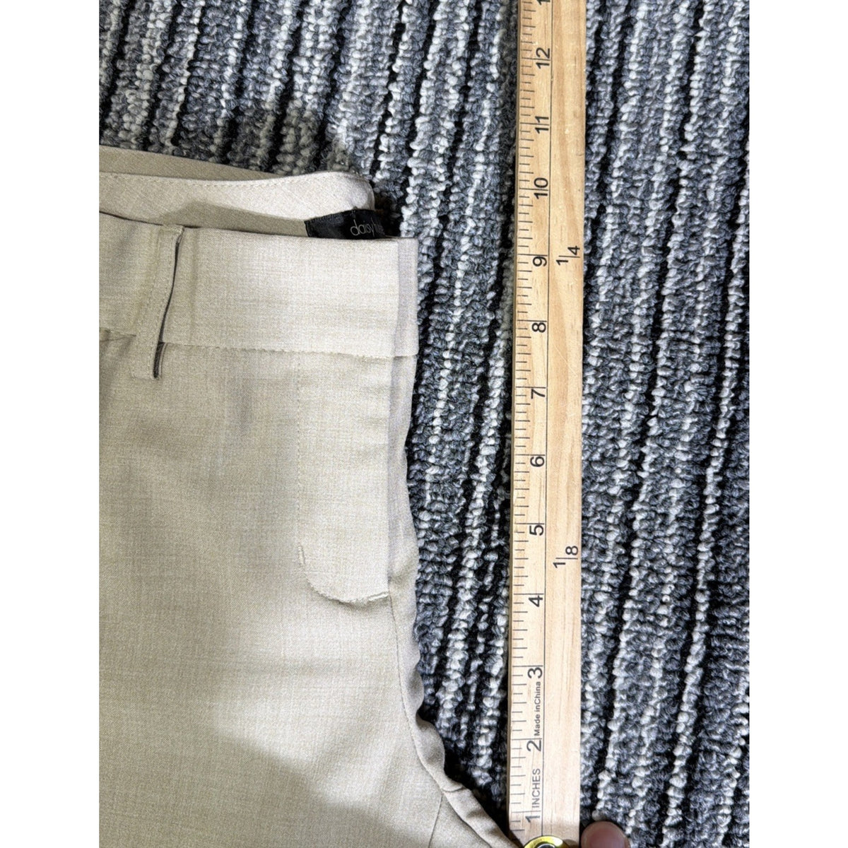 Daisy Fuentes Womens Crop Pants 2 Capri Casual Preppy Career Stretch 29x21