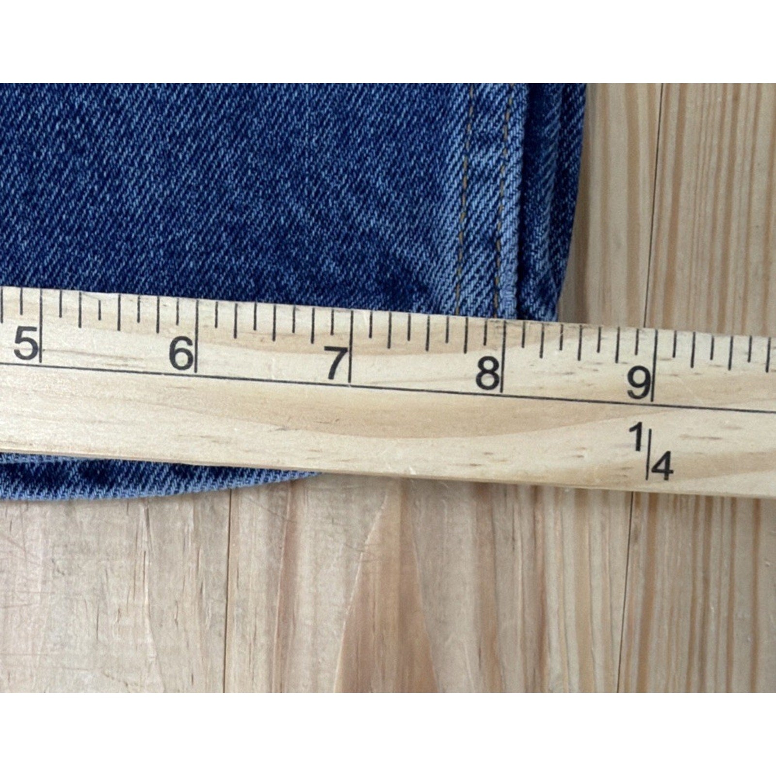 Vintage 1990’s Levis Jeans Premium 540 Relaxed Fit Orange Tab Size 42x32