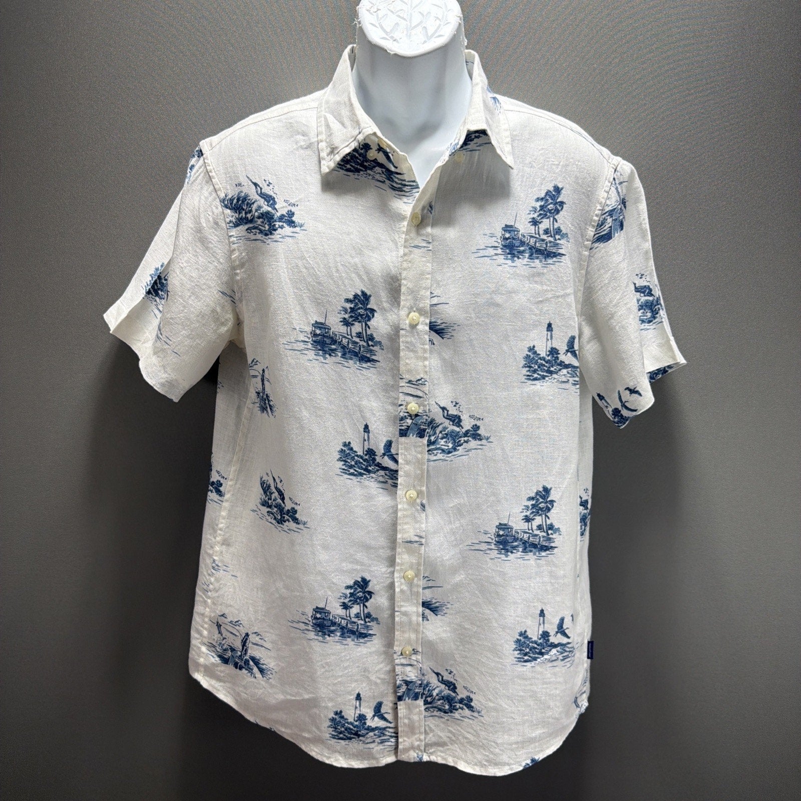 Vineyard Vines Shirt Mens M White 100% Linen Short Sleeve Casual Camp Fish Hunt