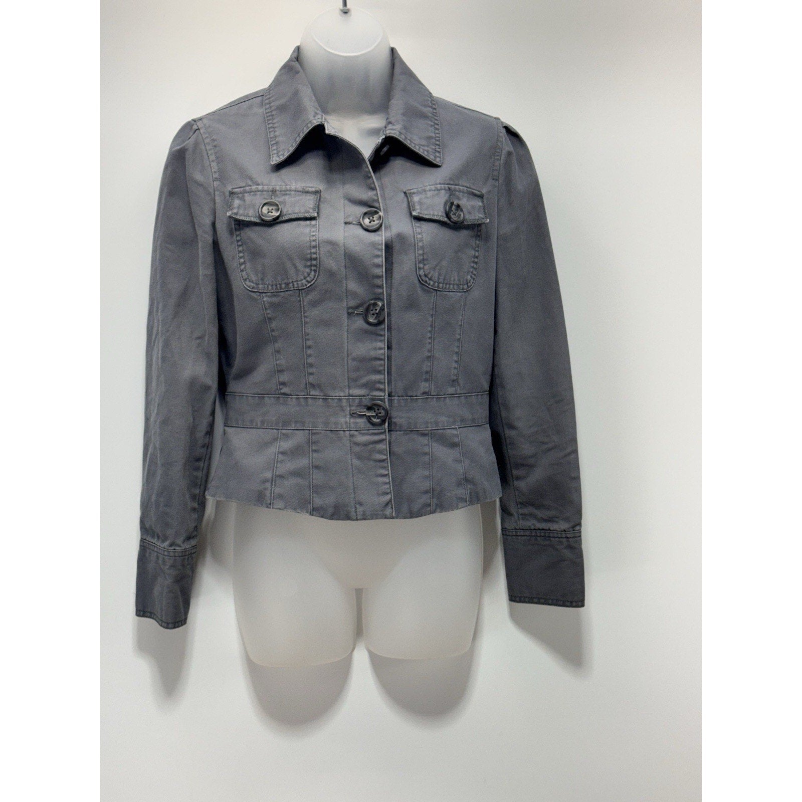 Gap Jacket Gray Canvas Short Style Large Buttons Lined Pockets Women’s Size S