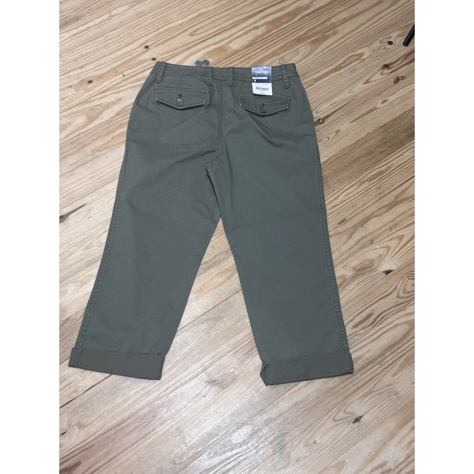 NWT St. John's Bay Comfort Waist Midrise Capri Pants Women’s Size 8 Moor Green