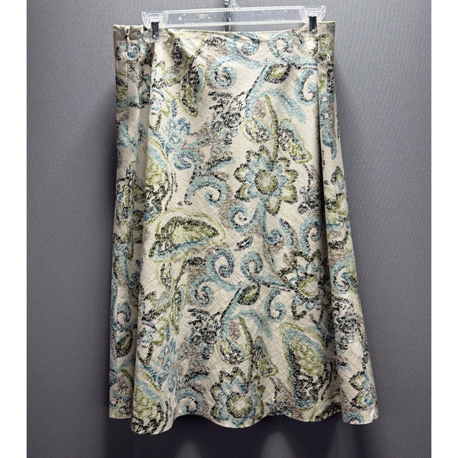 LOFT Ann Taylor Silk Blend Skirt Size 12 Floral Lined Side Zip Flared
