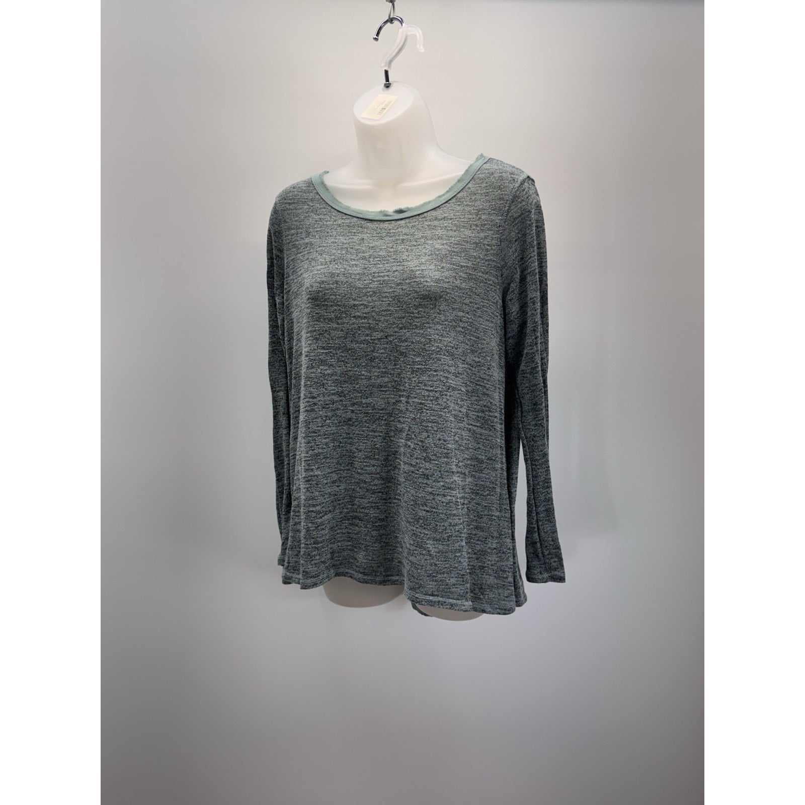 Xhilaration Womens L Gray with White Lace Trim Long Sleeve Shirt Blouse