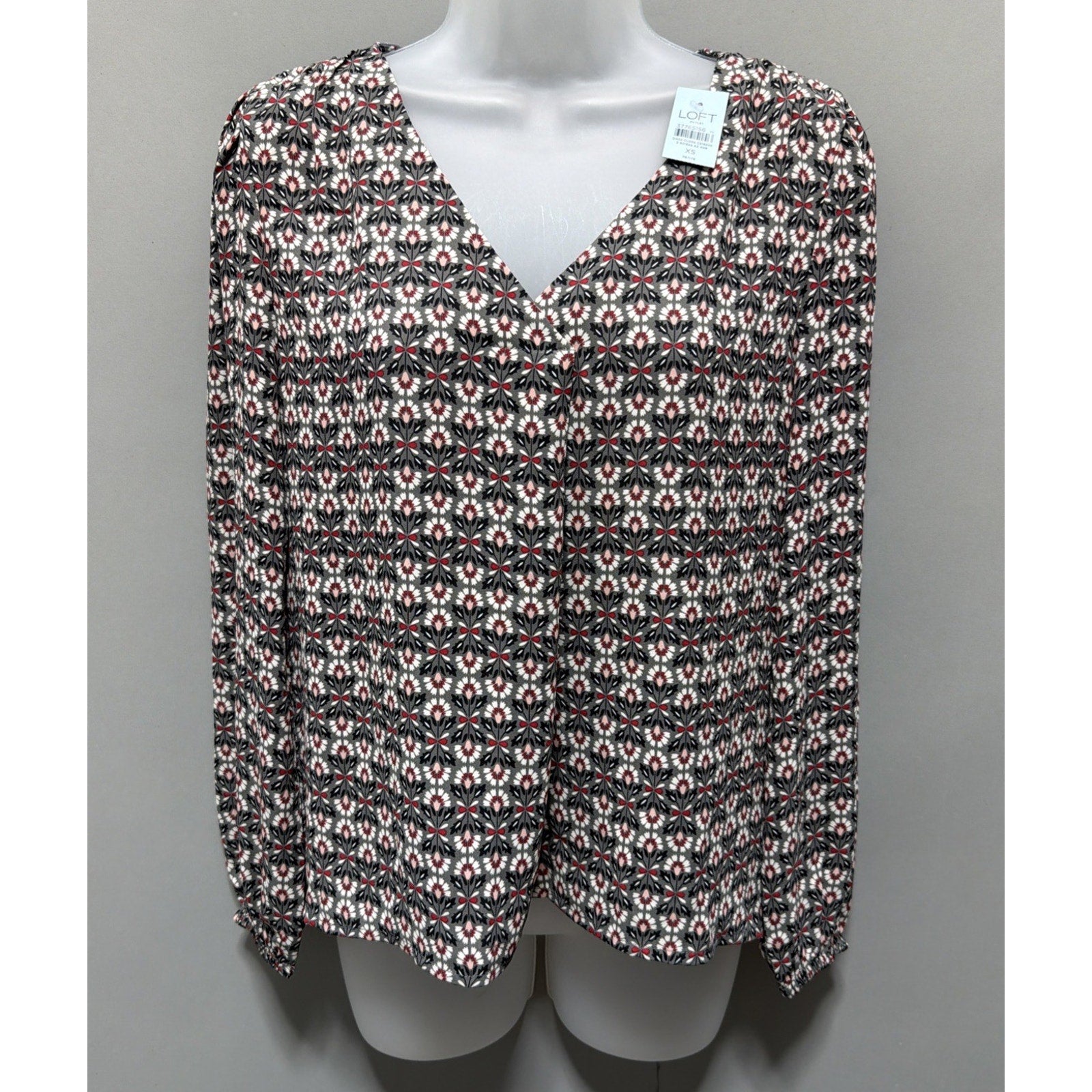 Loft Long Sleeve Floral Blouse Size XS Petite NWT