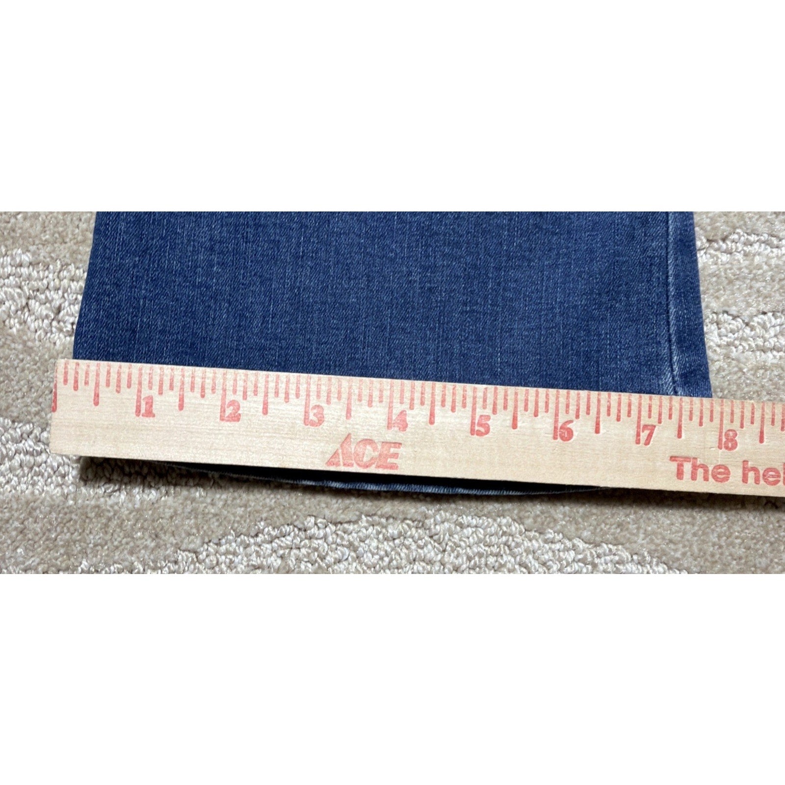 Democracy “Ab”solution Bootcut Women's Med Blue Jeans MR Stretch Size 2 27x31