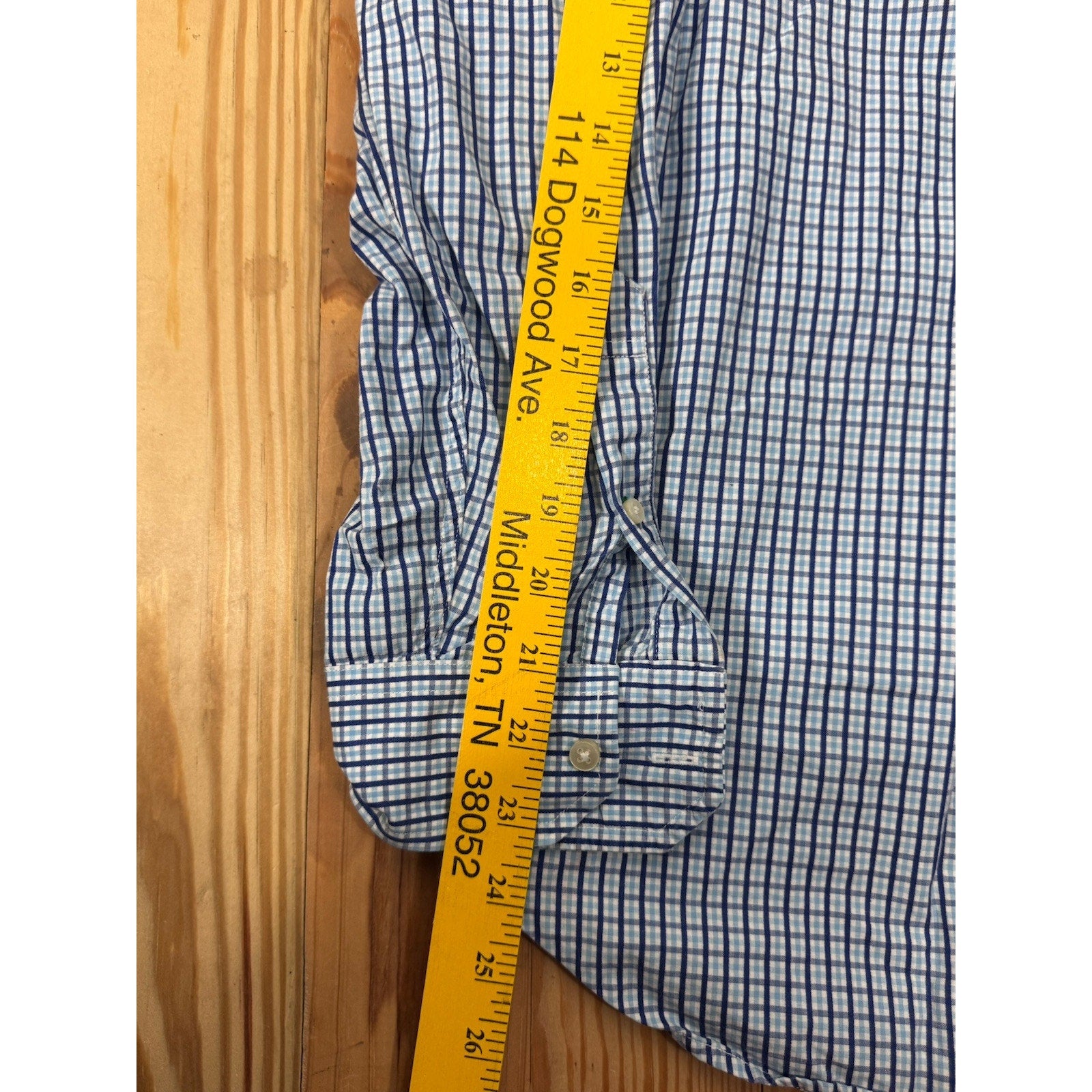 Tommy Hilfiger Men's Button Dress Shirt Regular Fit Long Sleeve Blue Medium