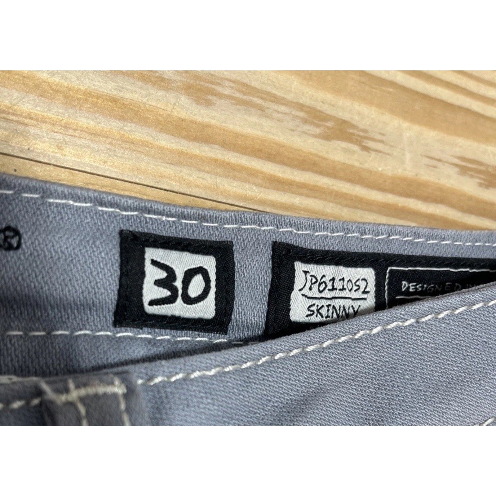 MISS ME Denim Women's Embroidery Rhinestones Low Rise Skinny Gray Jeans 30