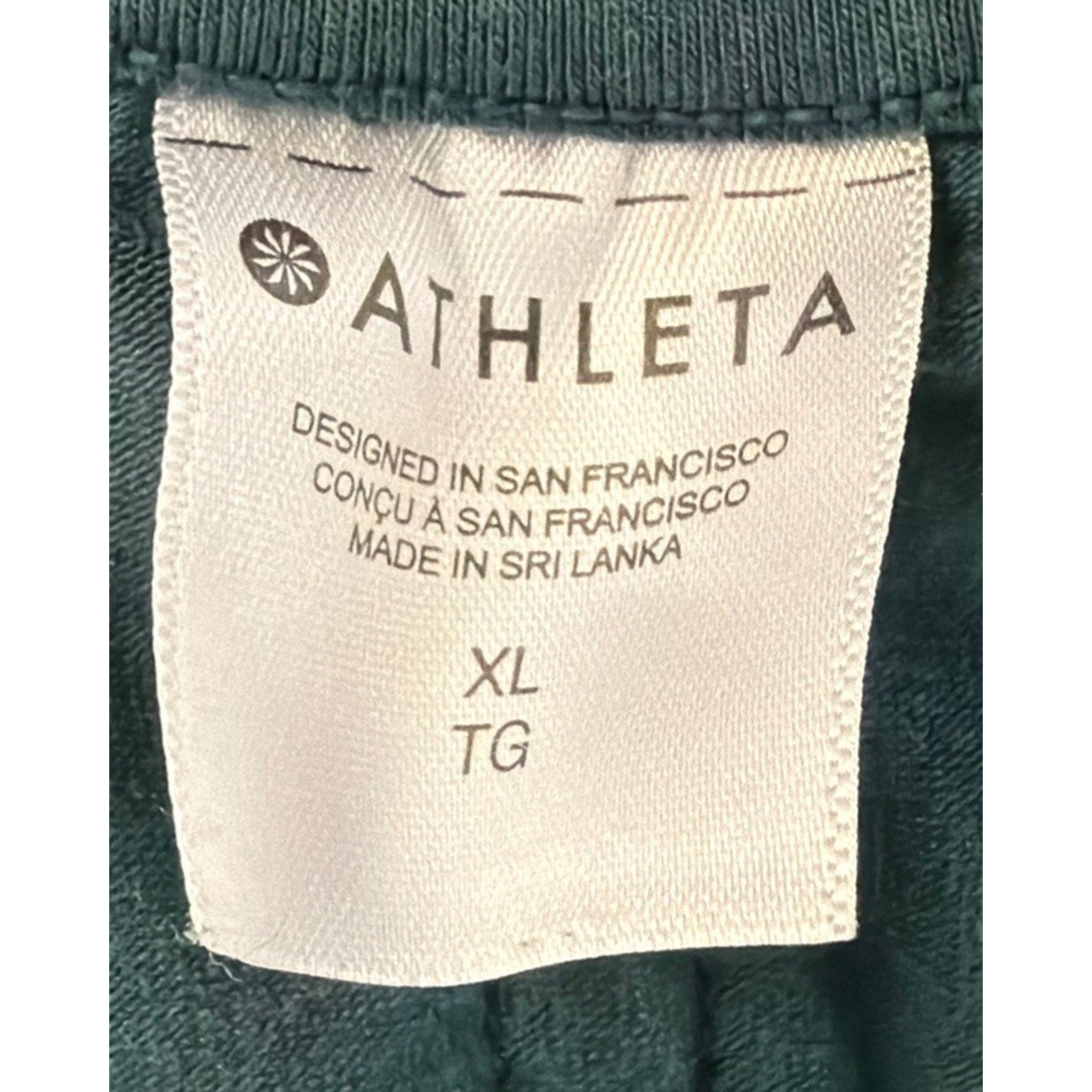 Athleta Long Sleeve Top Womens XL Green Soft Stretch Casual Activewear Run Gym