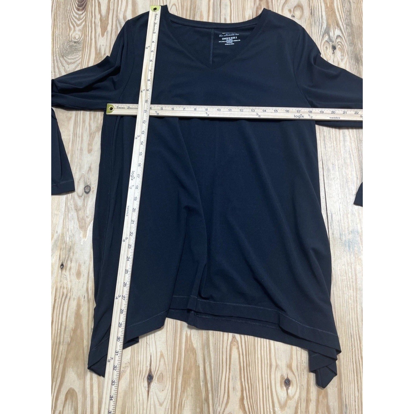 Chico's Ultimate Tee Touch Of School Side Button Tunic Women's Size 2/L Black