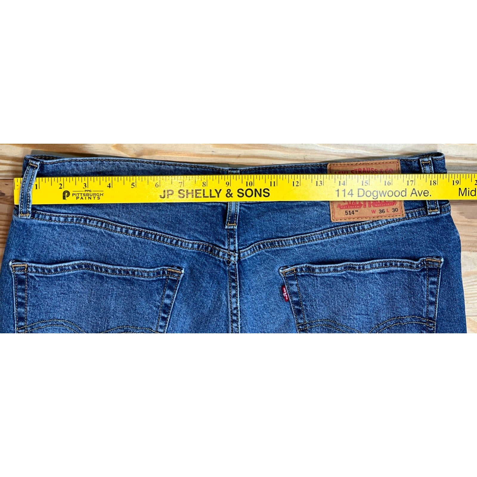 Levi's 514 Jeans Men's 36x30 Blue Medium Wash Slim Straight Leg Jeans EUC