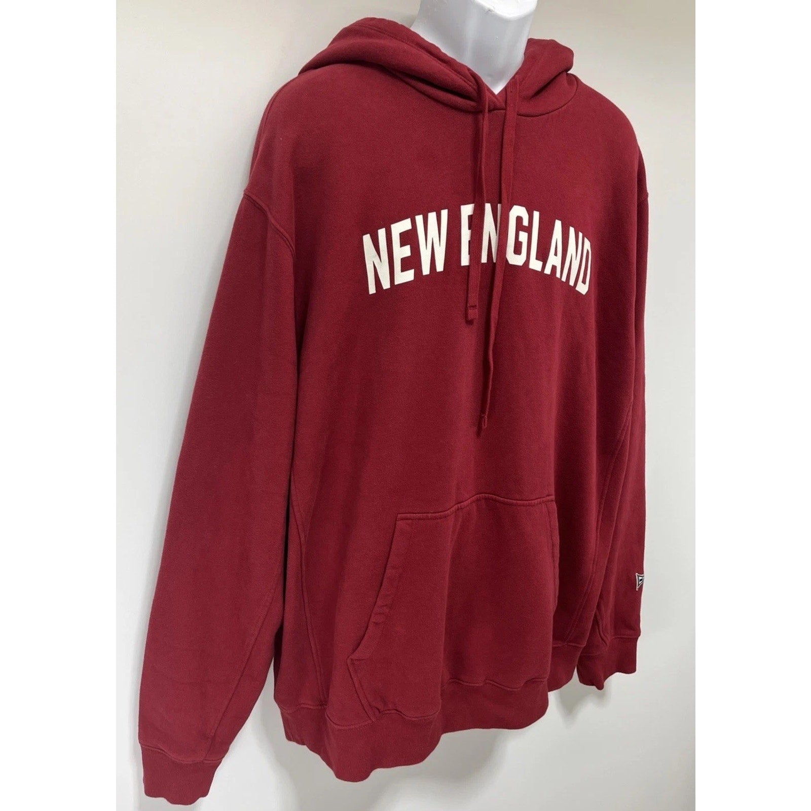 VINEYARD VINES Vintage Whale Clean Fleece Hoodie Men's Size 2XL Sangria