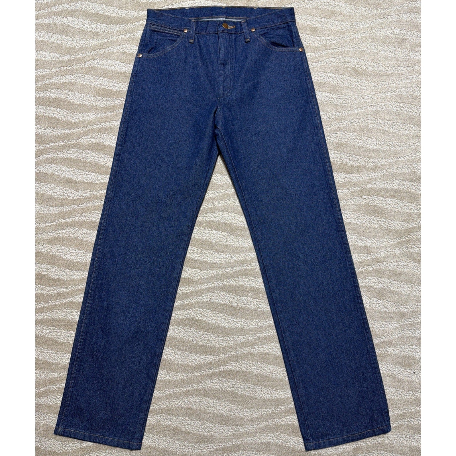 Wrangler 100% Cotton Denim Blue Jeans Cowboy Cut 13MWZ Mens Size 30x32 NWOT