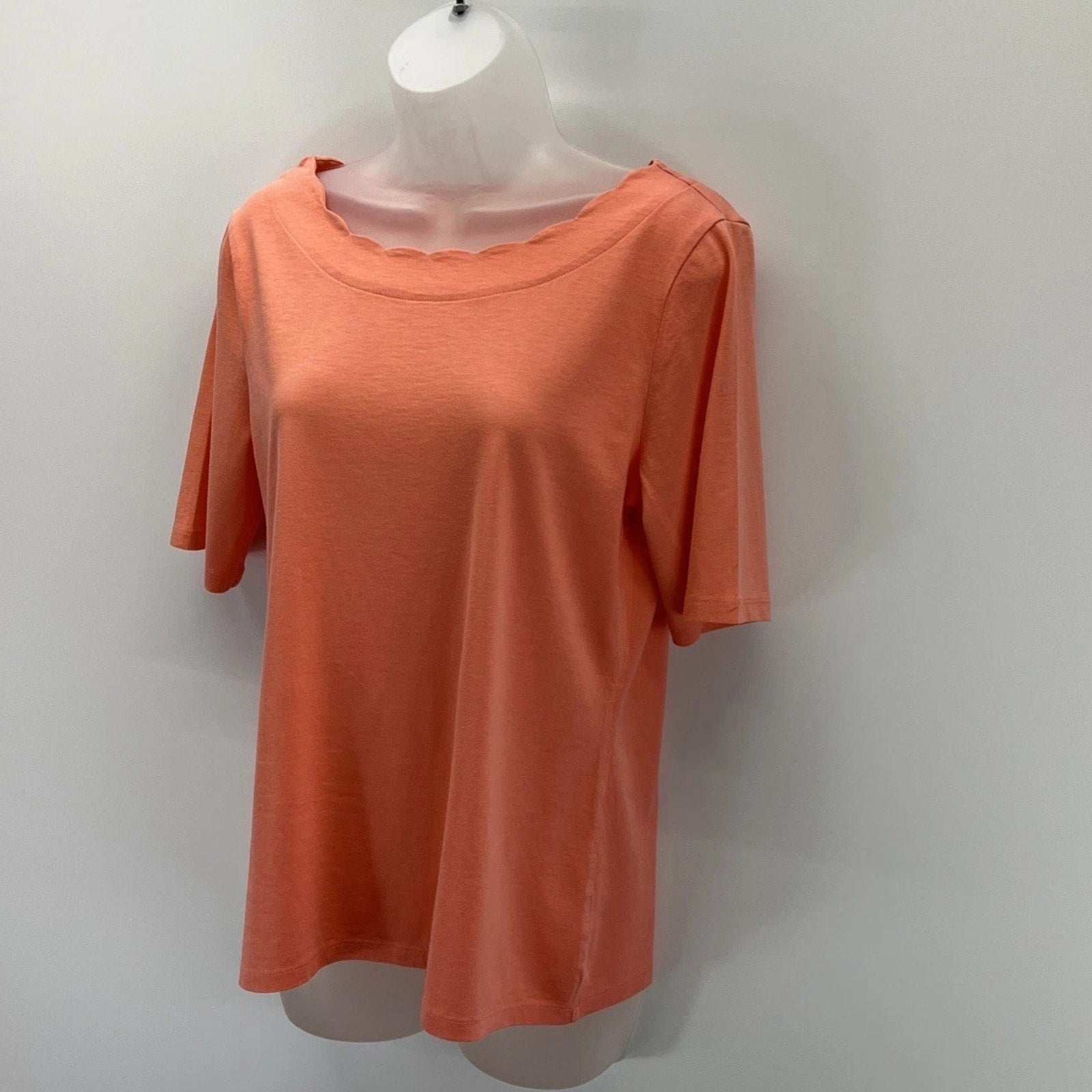 Talbots Woman Scallop Neck Short Sleeve Top Womens M Pima Cotton Soft