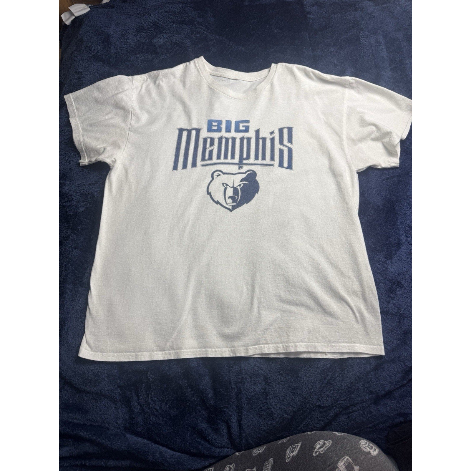 Memphis Grizzlies Mens Measures Size XL White Majestic T-Shirt Missing tag