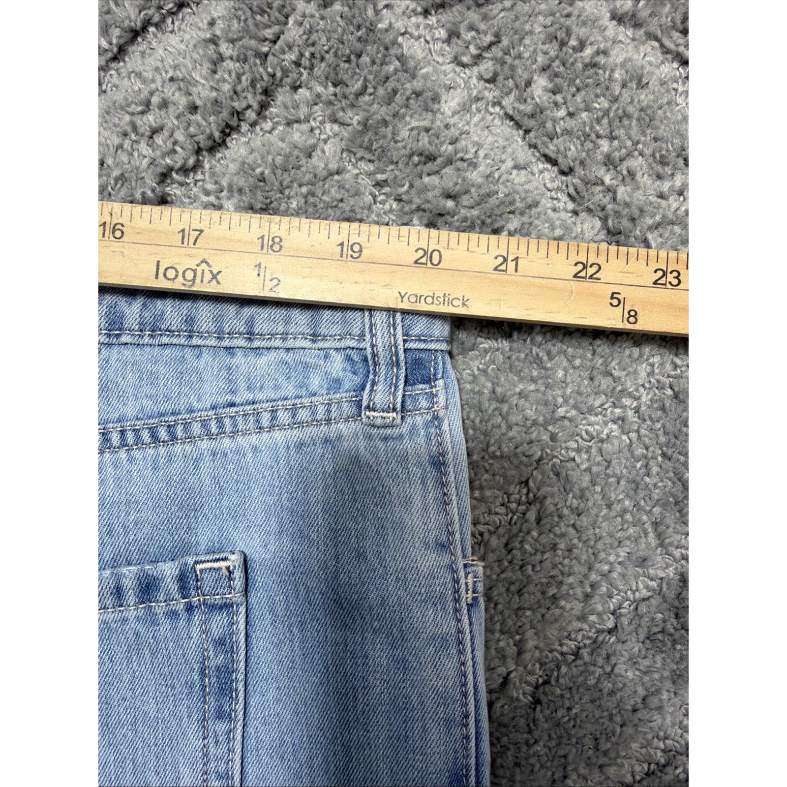 Hollister Womens Low Rise Loose Straight Leg Denim Jeans Size 16R 40x31
