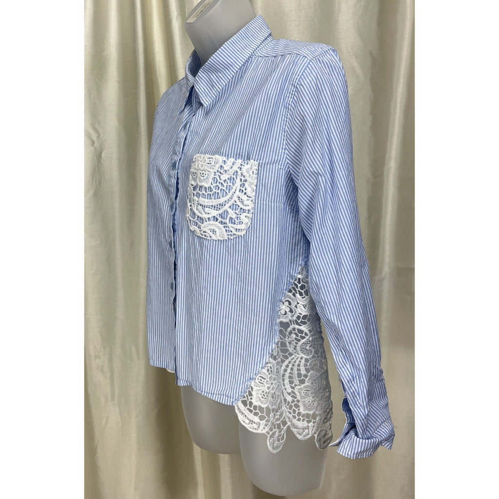 R N B Pinstripe Blue And White Lace Button Down Longsleeve Shirt Women’s Size M