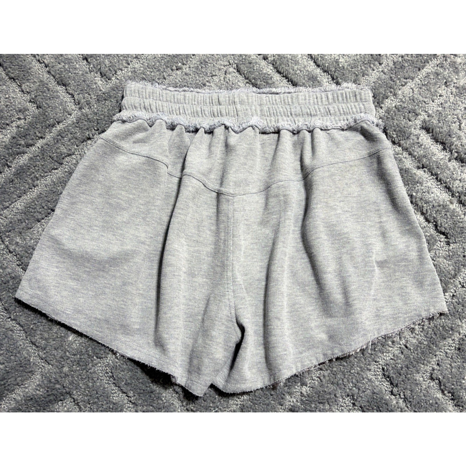 Flawless Brand Raw Hem Gym Leisure Casual High Rise Shorts Size Large Gray