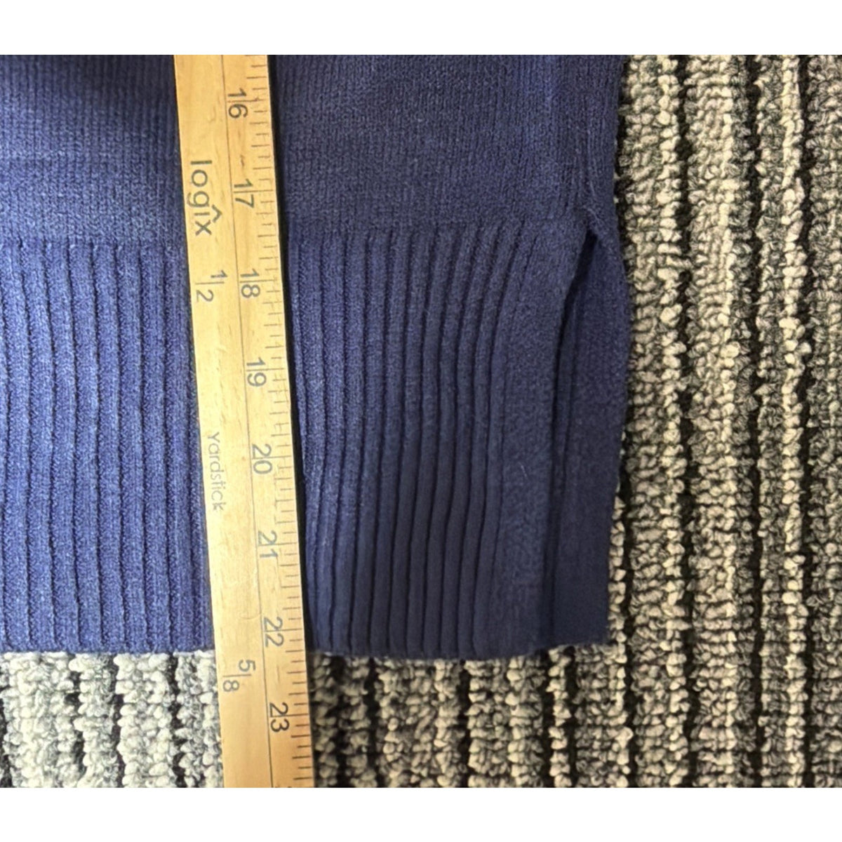 Gia Ultra Soft Sweater Midnight Blue THE NOLI SHOP Size Small NWT