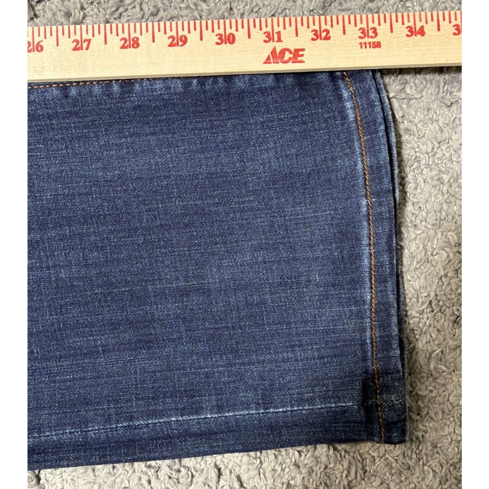 Jag Jeans Kelso Straight Casper Wash Embroidered Pocket Size 14 Denim New W Tags