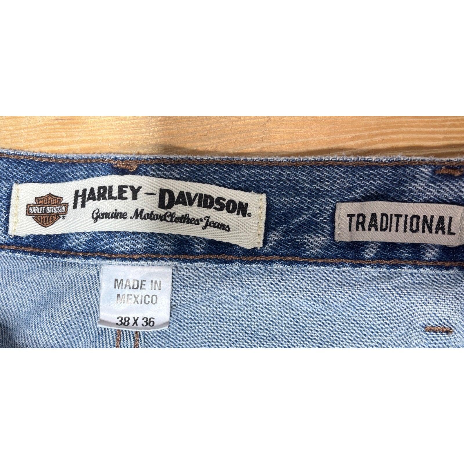 Harley Davidson Traditional Mens 38x36 Light Blue Jeans Slim Fit Tapered Leg