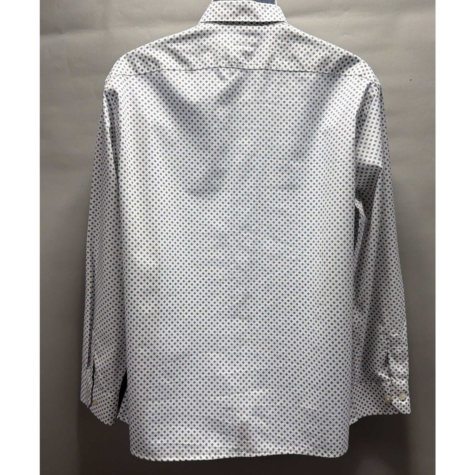 Banana Republic Standard-Fit Non-Iron Dress Shirt in White Blue Dot Size L NWOT