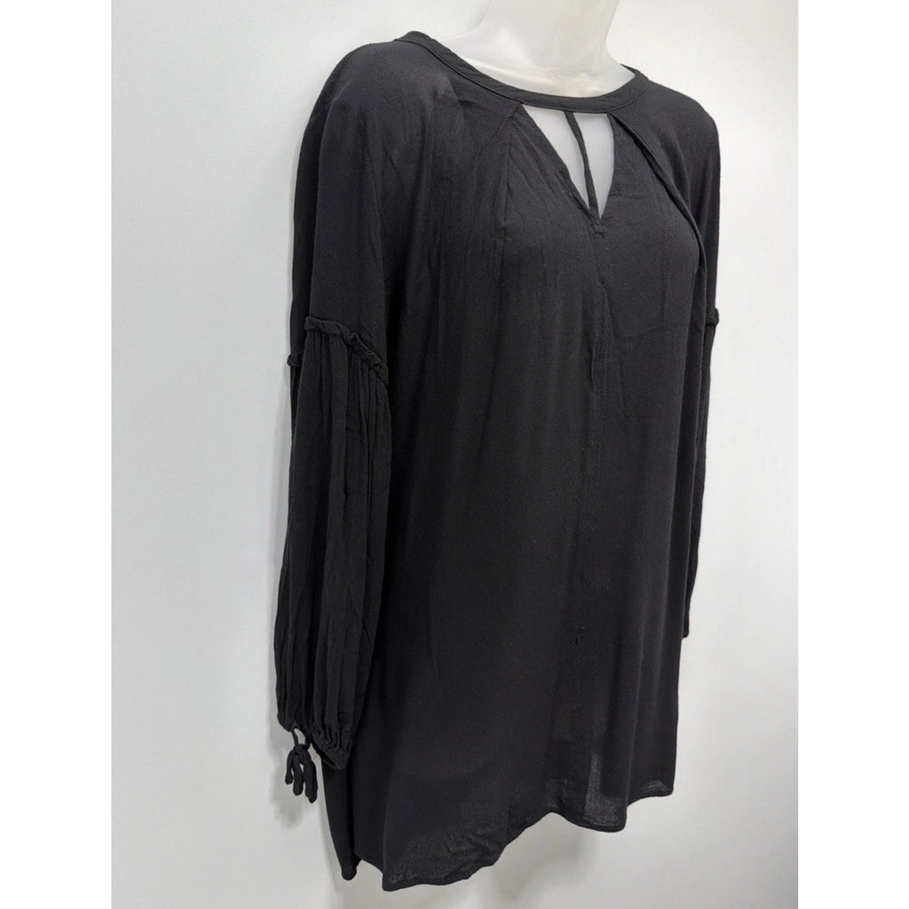 Umgee Tunic Top Women’s M Black Crisscross Front Long Sleeves