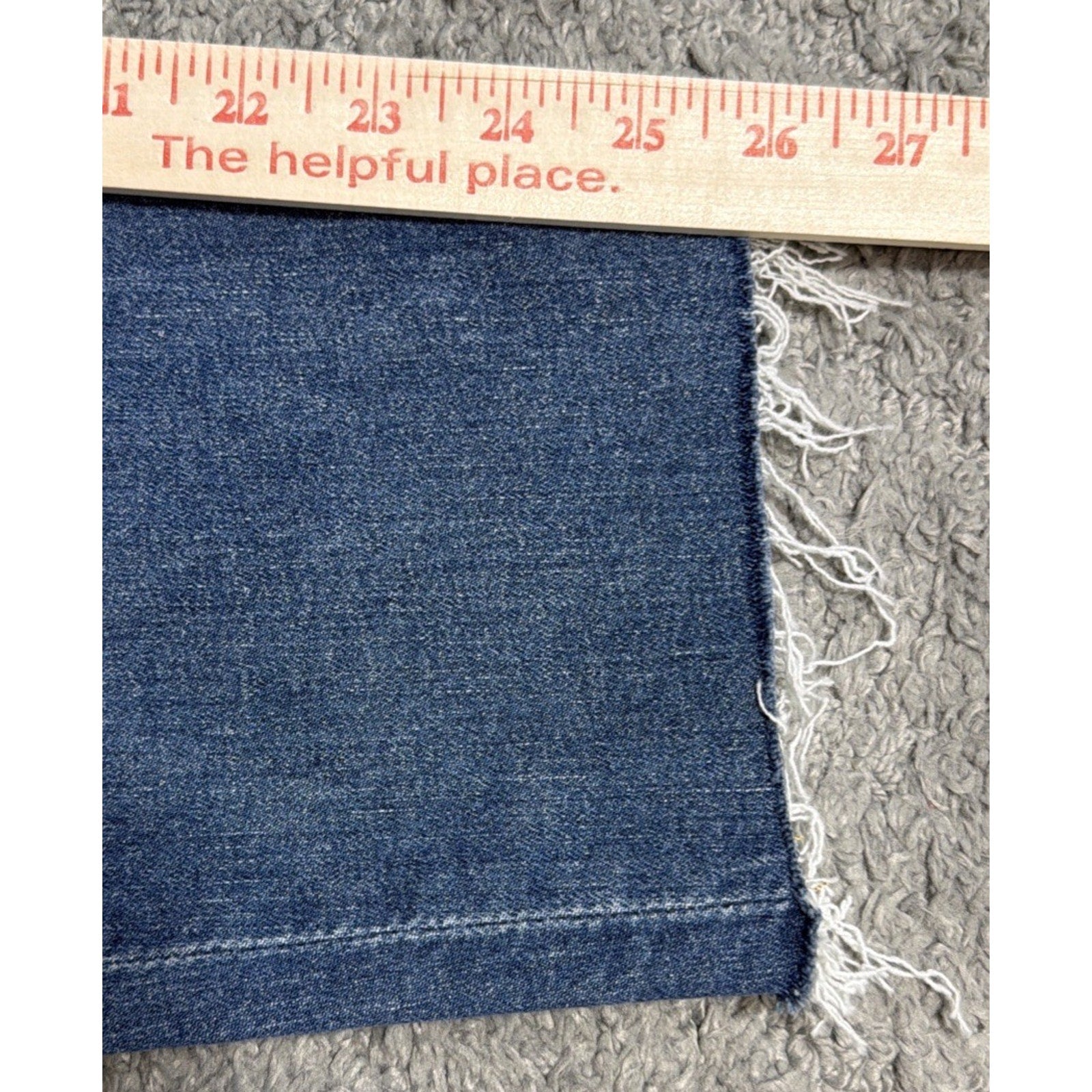 New Express Mom Jeans Super High Rise Women’s Sz 8R Distressed Denim Jeans Pants